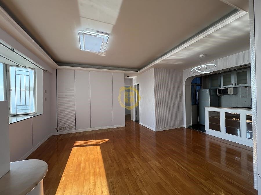 SEAVIEW GDN Tuen Mun H T010785 For Buy